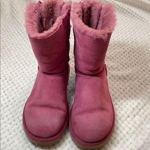 USED UGG Pink Short Boots with Back Double Bows.